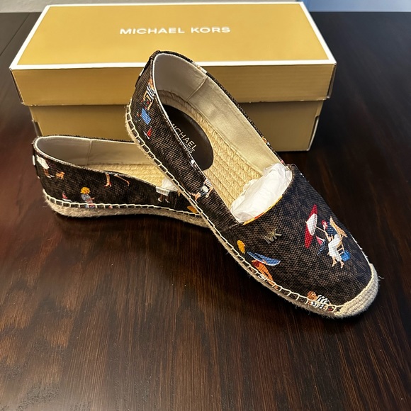 MICHAEL KORS JET SET SHOES 👟 HTF! - Picture 3 of 8